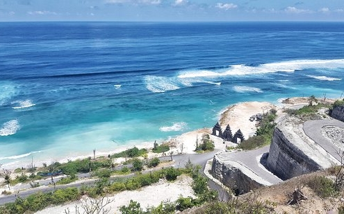 Jelajahi Pantai Eksotis Bali Yang Tersembunyi Di Desa Ungasan 2