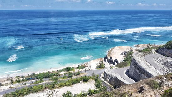 Jelajahi Pantai Eksotis Bali Yang Tersembunyi Di Desa Ungasan 2