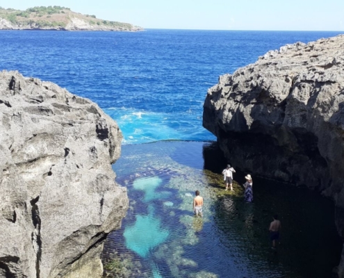 5 Wisata Pantai Nusa Penida Yang Eksotis Ini Wajib Kamu Kunjungi Sekali Seumur Hidup