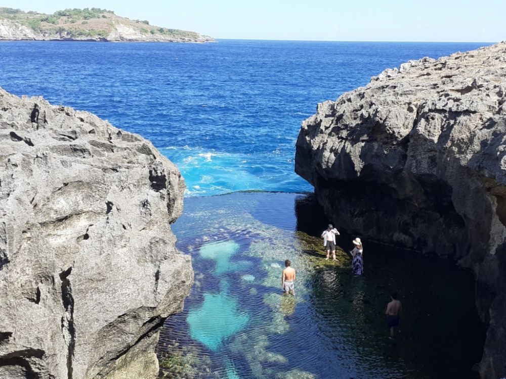 5 Wisata Pantai Nusa Penida Yang Eksotis Ini Wajib Kamu Kunjungi Sekali Seumur Hidup