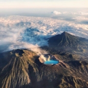 7 Lokasi Wisata Pulau Jawa Yang Populer Hingga Ke Seluruh Dunia 6