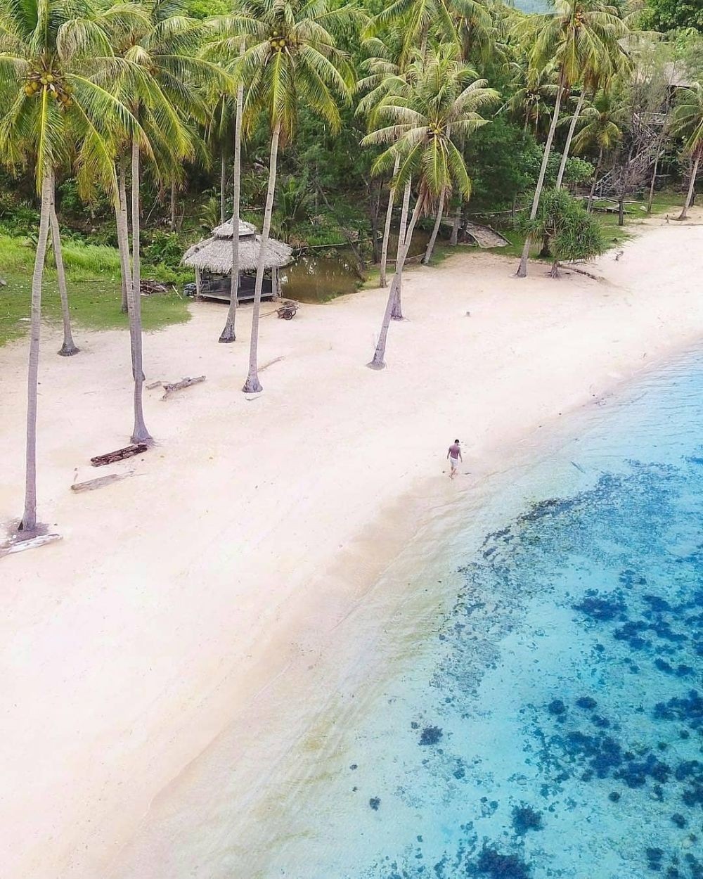 Warga Jakarta Tidak Harus Liburan Ke Bali ! Kunjungi 8 Wisata Pantai Jawa Yang Mirip Pulau Dewata Ini 3