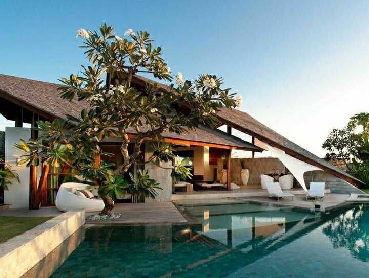 5 Villa Seminyak Terbaik Yang Cocok Untuk Liburan Bersama Keluarga 3