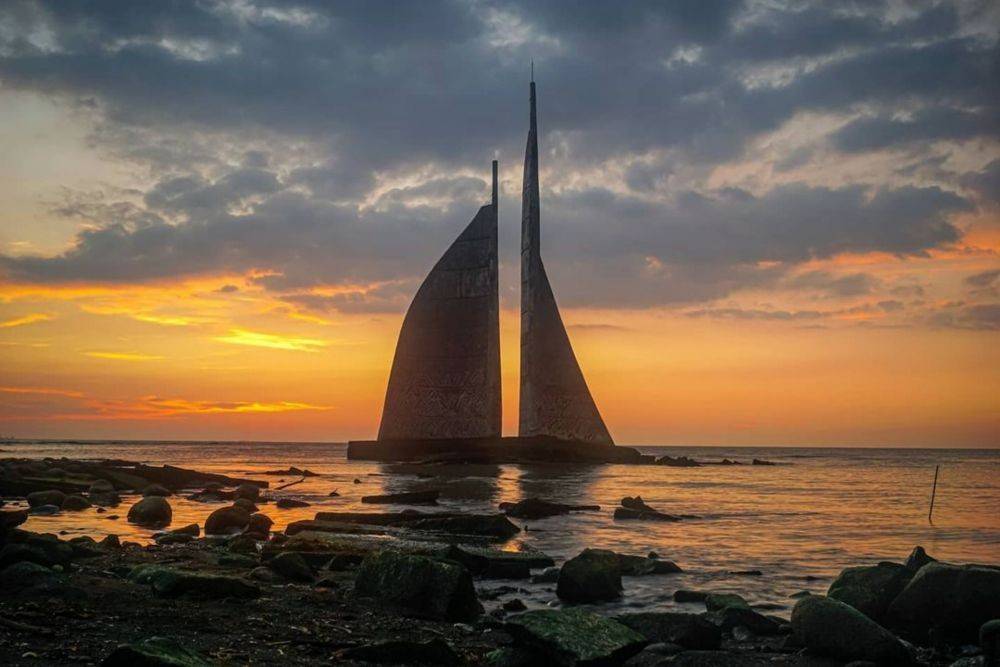 5 Destinasi Wisata Pantai Makassar Terpopuler Dengan Pesona Alamnya Seperti Negeri Dongeng