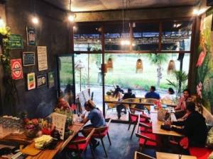 5 Kafe Mungil Ubud yang Cocok untuk Me-Time Dan Bersantai 2