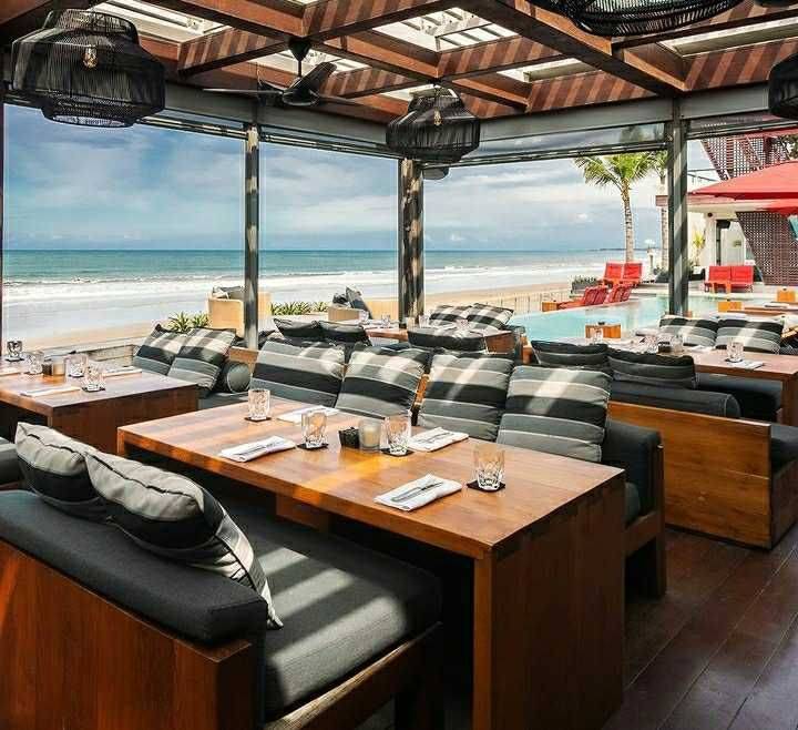 5 Rekomendasi Restoran Romantis Seminyak Bali untuk Makan Malam Bersama Pasangan 2