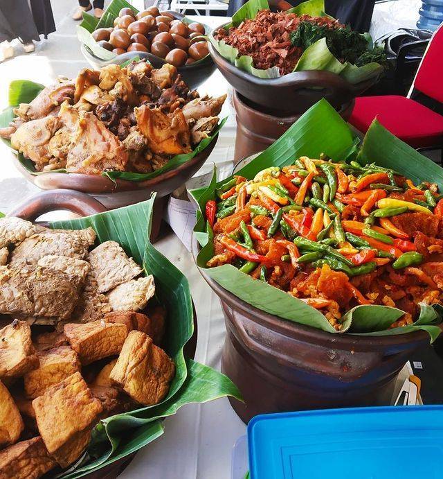 5 Restoran Gudeg Bekasi Yang Menawarkan Pilihan Menu Lengkap, Di Jamin Ketagihan 4