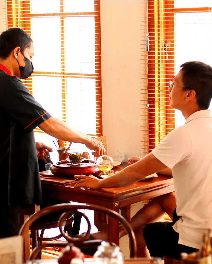 6 Rekomendasi Spot Tea House Jakarta dengan Harga Terjangkau dan Teh Lezat 6