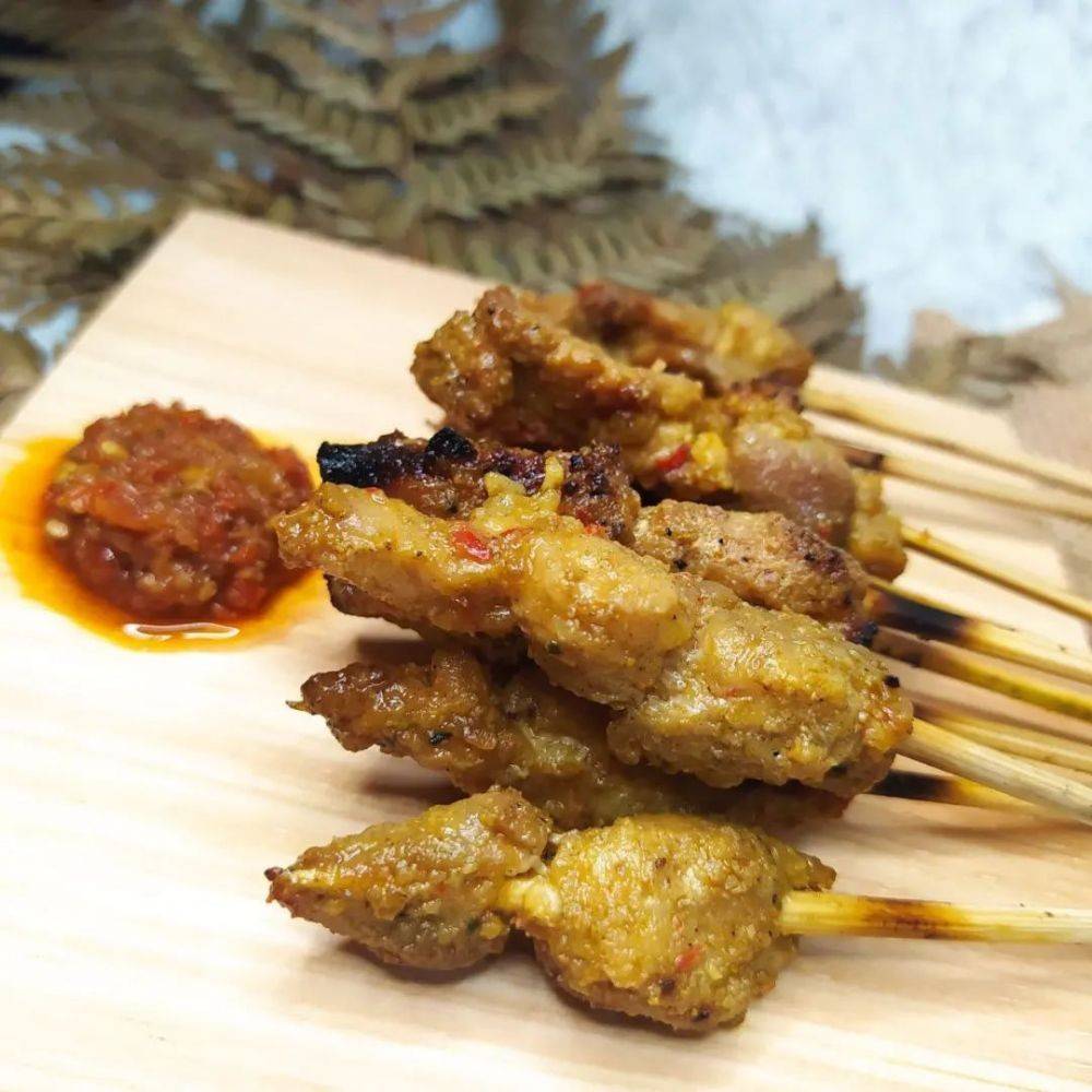 7 Tempat Makan Sate Babi Malang Pilihan Tepat untuk Liburan Bersama Keluarga 2