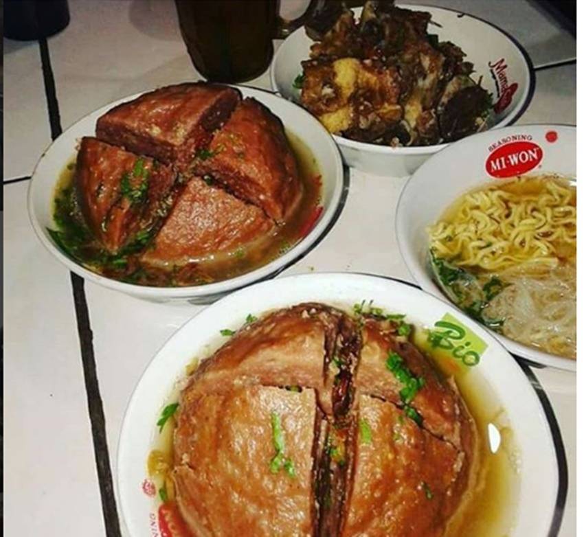 Yakin Kamu Bisa Habiskan Ini 5 Warung Bakso Raksasa Terpopuler Di Indonesia 2