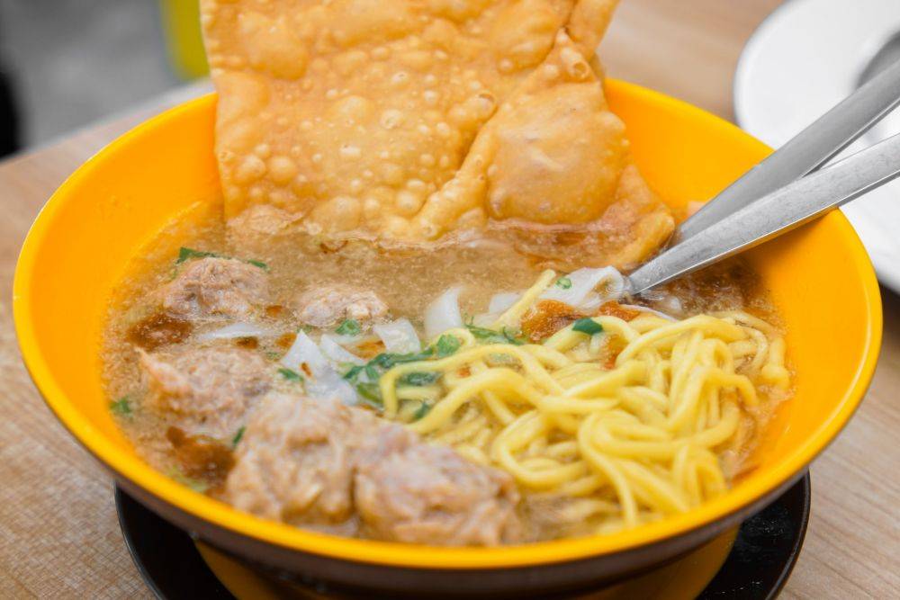 10 Hidden Gem Makanan Tradisional Indonesia di Pinggir Jalan 4