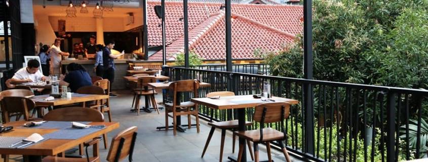 5 Restoran Populer Kemang Jakarta Selatan dengan Menu yang Menggugah Selera