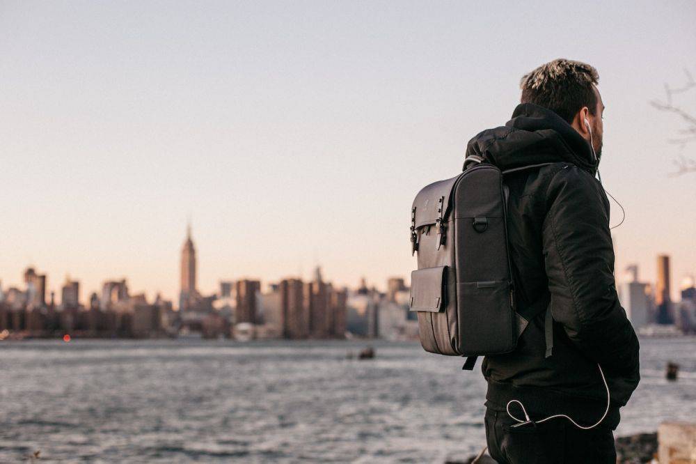 6 Tips Traveling Backpacker Cara Packing Cerdas Agar Lebih Efisien saat Berpetualang 4