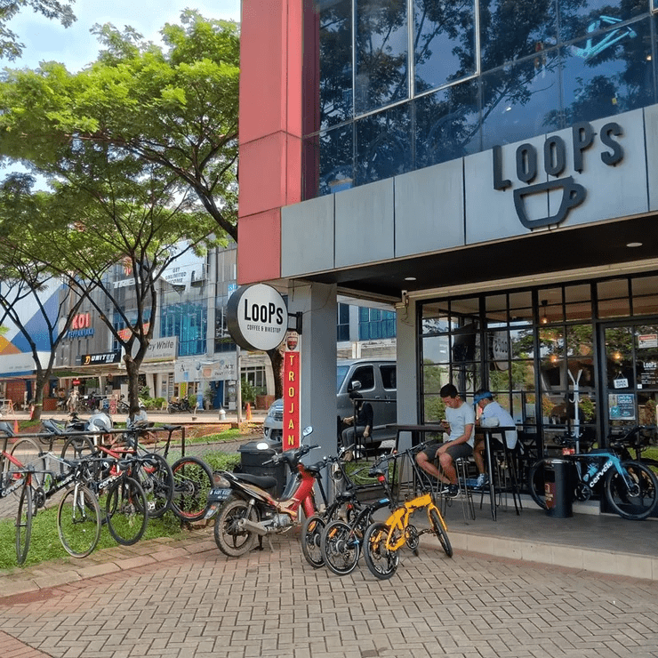 7 Cafe Kekinian Jakarta yang Wajib Dikunjungi Oleh Komunitas Sepeda