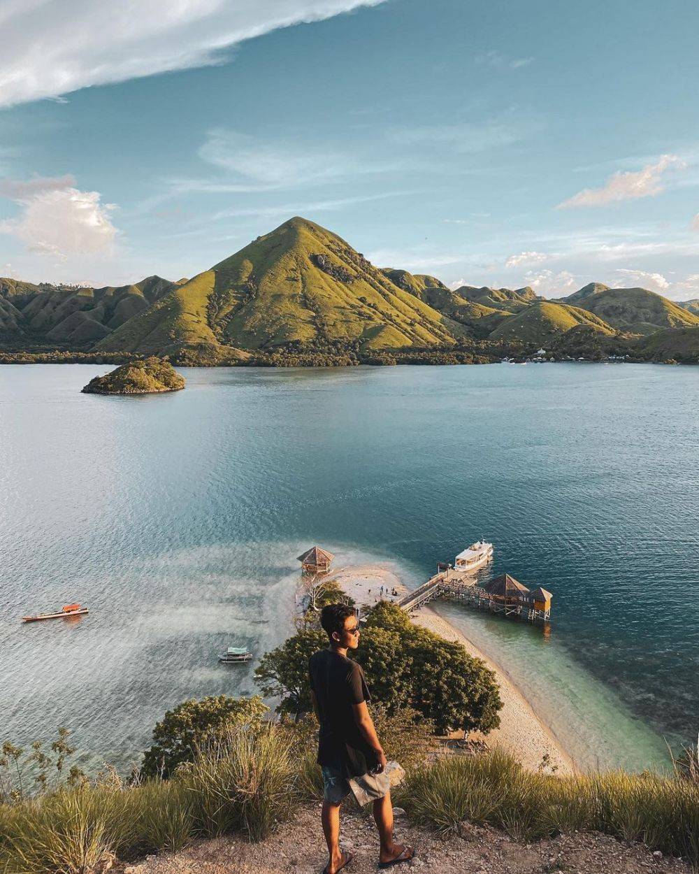 7 Destinasi Wisata Labuan Bajo Yang Cocok Untuk Backpacker 7