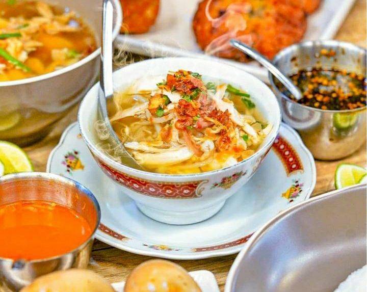 7 Tempat Soto Ayam Jakarta yang Paling Mengenyangkan Dengan Porsi Berlimpah 3