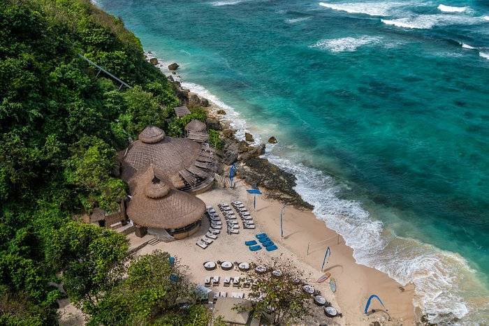 Nikmati Alam Bali Dalam Keseimbangan, Rekomendasi 10 Hotel Bali Ramah Lingkungan Terbaik 10
