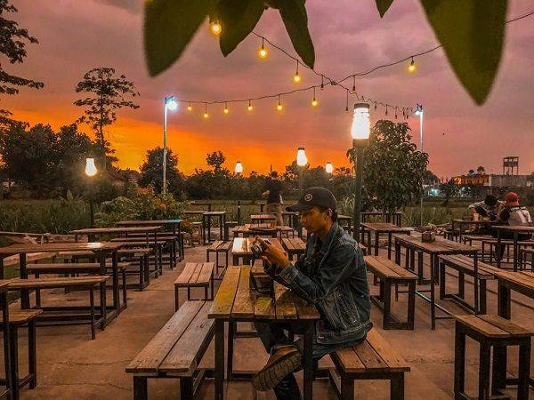 10 Cafe Unik Kampung Inggris Pare Kediri Yang Cocok Dijadikan Tempat Nongkrong Bareng Temen 2