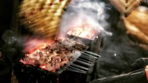 5 Kedai Sate Klatak Legendaris Jabodetabek Yang Wajib Kamu Cicipi 4
