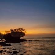 5 Pantai Jimbaran Bali dengan Pemandangan Sunset Paling Spektakuler 3