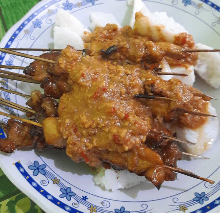 5 Tempat Makan Sate Ambal Kebumen Terpopuler Yang Buat Kamu Ketagihan 2