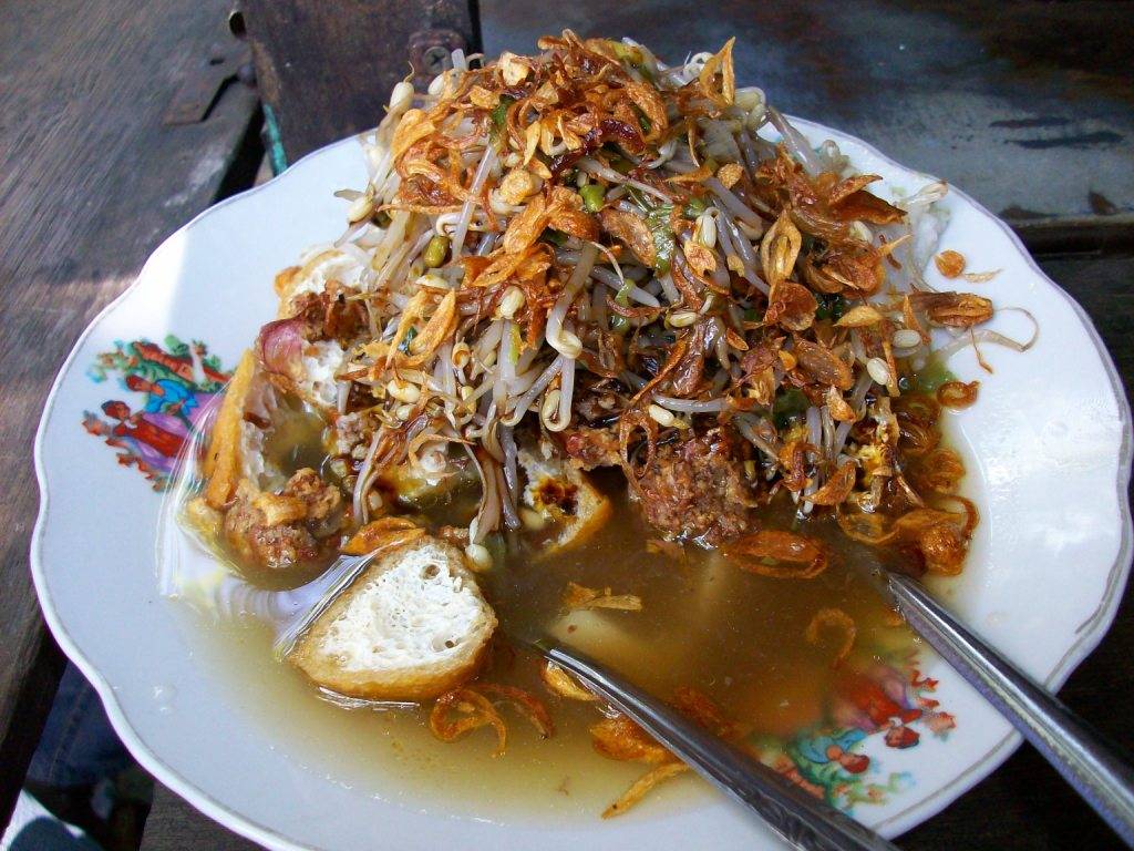 6 Rekomendasi Tempat Makan Enak Surabaya Untuk Penggila Kuliner 6
