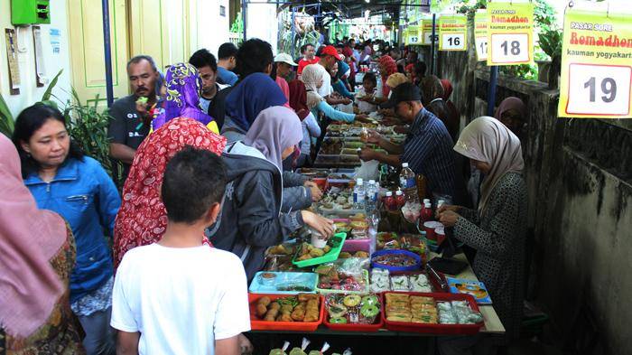 7 Tempat Ngabuburit Yogyakarta yang Asyik untuk Menikmati Kuliner Enak 3