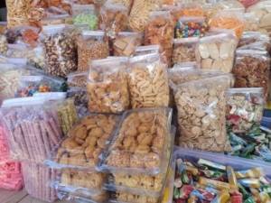 Hemat Biaya, 5 Toko Jajanan Kiloan Bandung dengan Harga Terjangkau Dengan Pilihan Lengkap