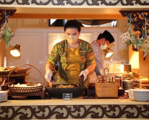 Nikmati Sensasi Berbuka Puasa yang Berbeda dengan Surabi Mewah Foie Gras di Hotel Raffles Jakarta