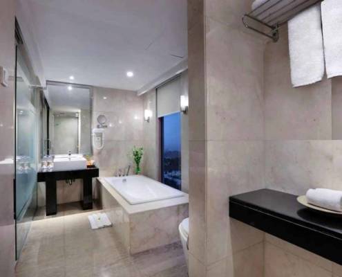5 Hotel Semarang Terbaik Dengan Fasilitas Bathtub Yang Dijamin Bikin Betah
