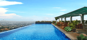 Nikmati Liburan Luar Biasa Di 5 Hotel Semarang Dengan Kolam Renang Infinity Pool Di Rooftop 5