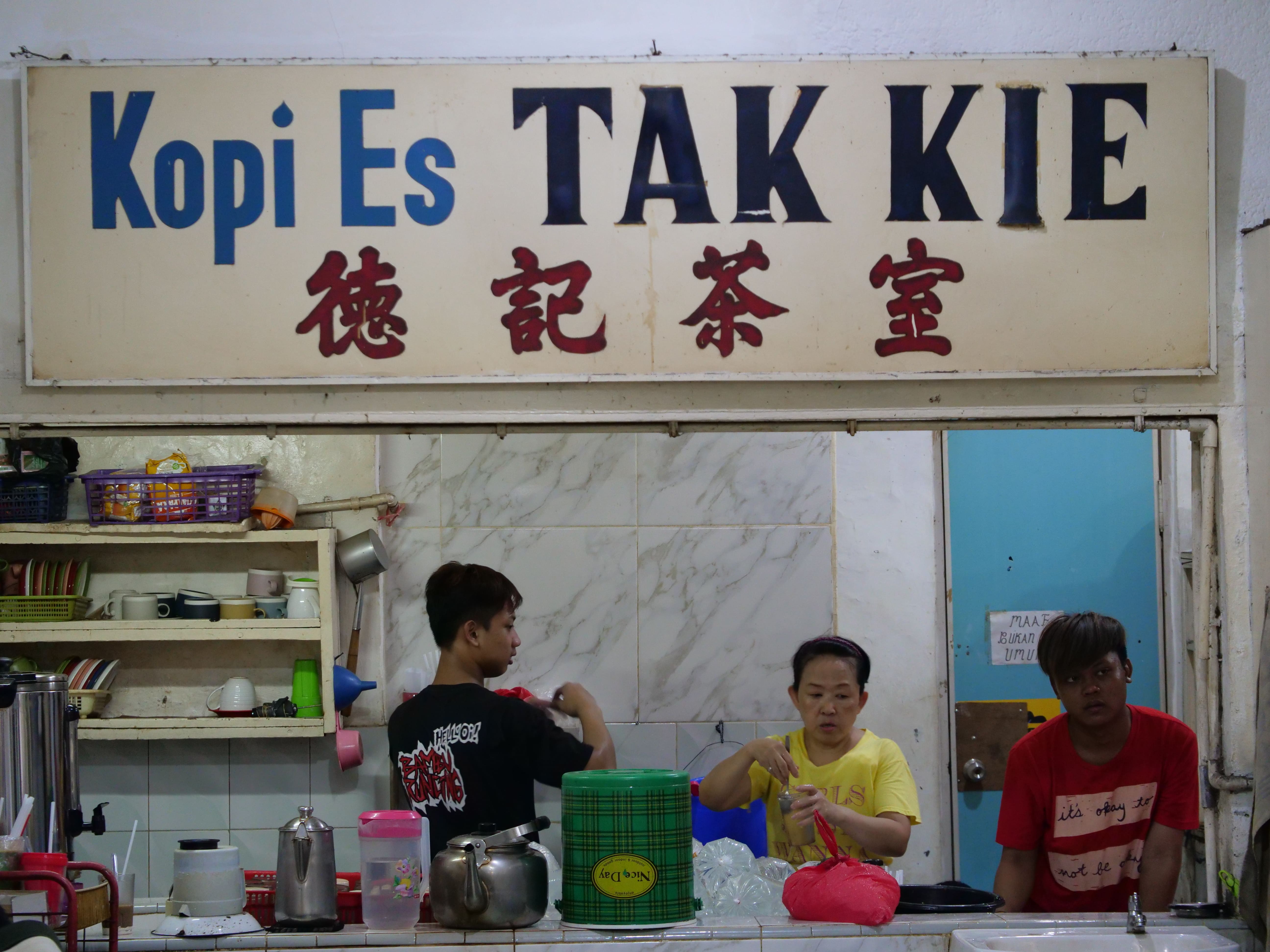 10 Tempat Makan Jakarta Yang Legendaris Yang Tak Pernah Mengecewakan 9