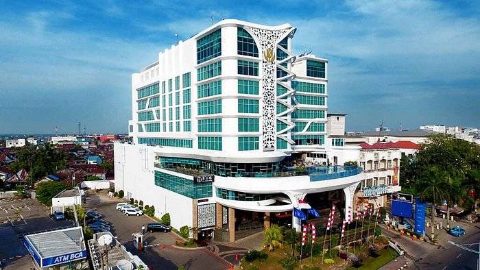 5 Hotel Strategis Banjarmasin dengan Kolam Renang Untuk Liburan Seru Tanpa Merogoh Kocek Dalam