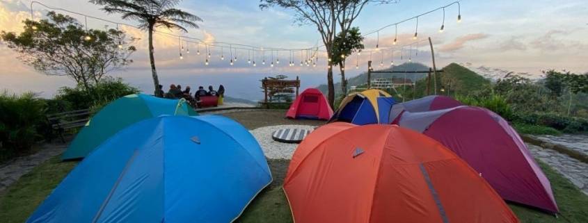 7 Tempat Camping Yogyakarta dengan Pemandangan yang Instagramable 6