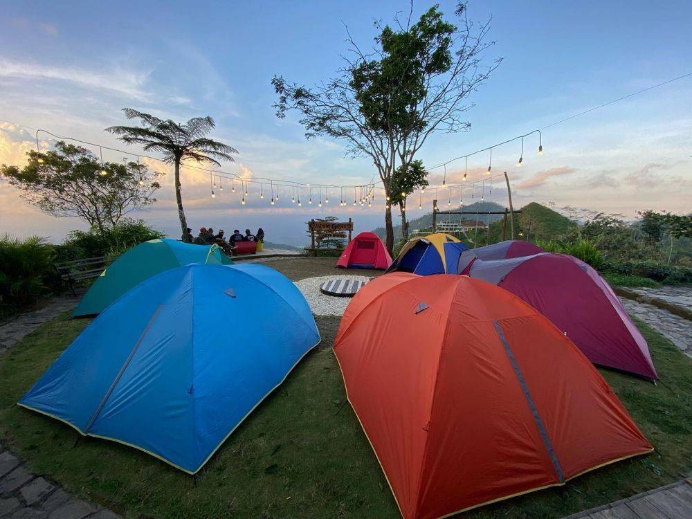 7 Tempat Camping Yogyakarta dengan Pemandangan yang Instagramable 6