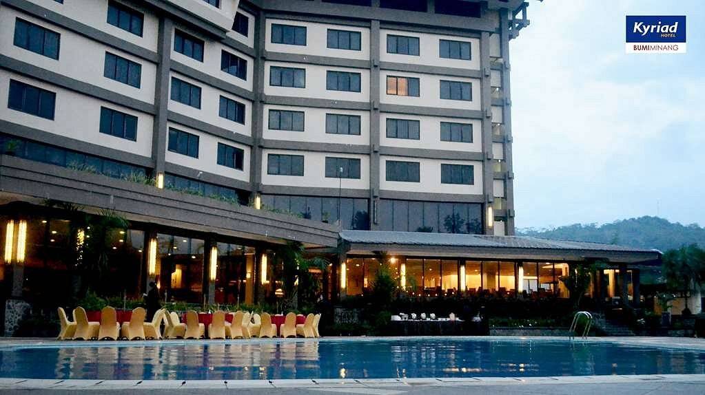 Mewah dan Elegan 5 Hotel Bintang 5 Padang Dengan Pengalaman Yang Menakjubkan 4