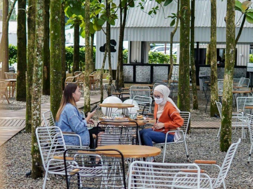 5 Destinasi Nongkrong Bogor dengan Nuansa Alam Estetik yang Instagrammable 4