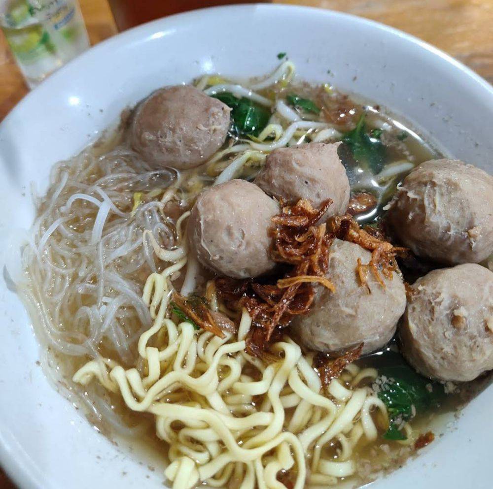 5 Tempat Makan Bakso Terenak Jakarta yang Bikin Ketagihan 2