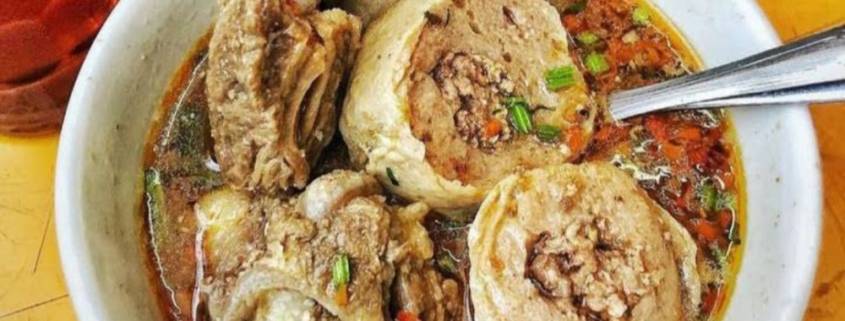 5 Tempat Makan Bakso Terenak Jakarta yang Bikin Ketagihan