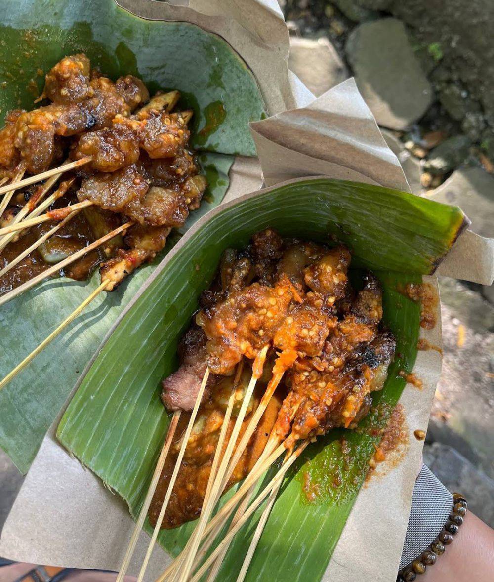 5 Tempat Makan Sate Bandung Dengan Rasa Dan Porsi Yang Memuaskan 2