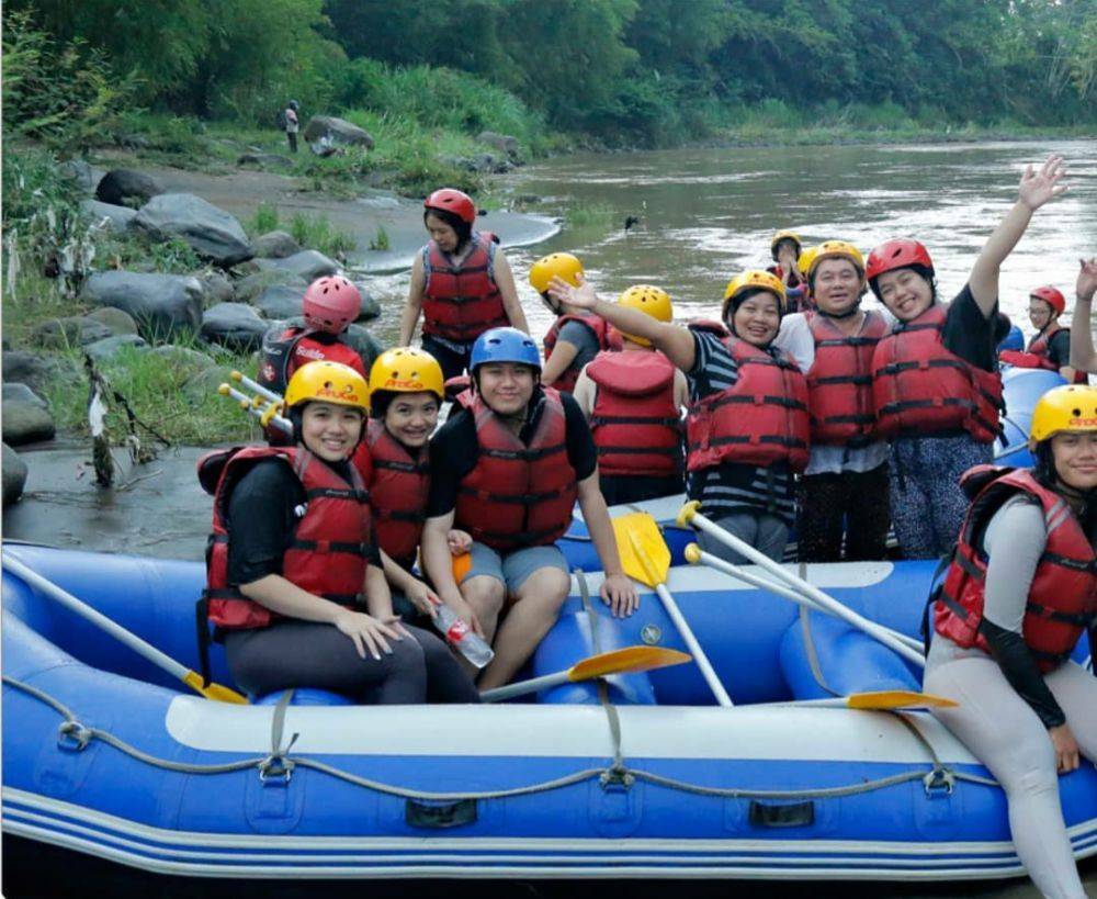 5 Tempat Rafting Magelang Terbaik, Bikin Kamu Ketagihan! 5