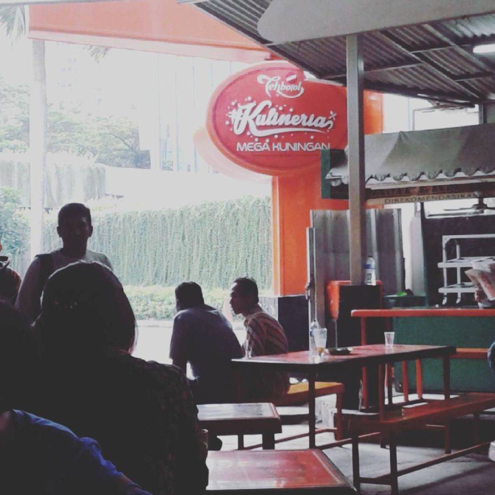 7 Food Court Jakarta Selatan Terpopuler Dan Hits Untuk Kamu Yang Hobi Kuliner 2