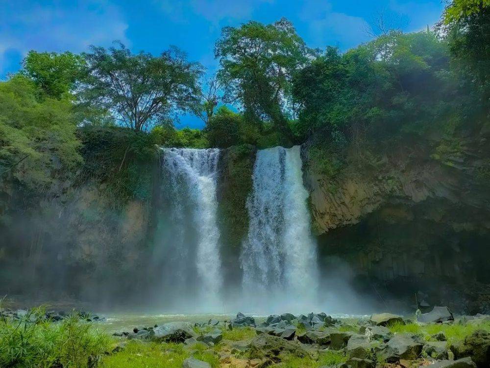 7 Wisata Air Terjun Pemalang Dengan Pemandangan Alami dan Indah 4