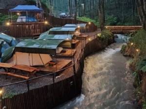 5 Camping Tepi Sungai Bandung Yang Menenangkan Syahdu Dan Sejuk 3