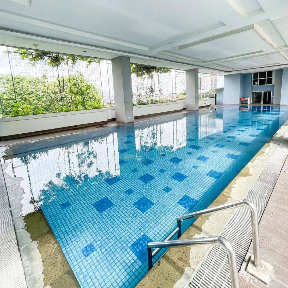 5 Hotel Jakarta Terbaik Dengan Fasilitas Kolam Renang Mulai dari Rp300 Ribuan 2