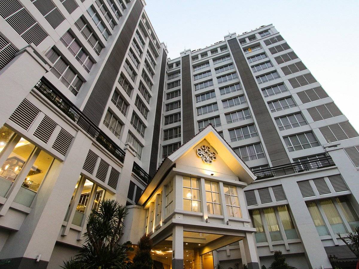 5 Hotel Terbaik Surabaya Untuk Merayakan Natal 2023 Dan Tahun Baru 2024