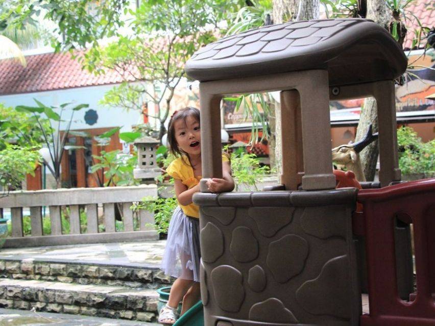 5 Rekomendasi Hotel Bogor Ramah Anak Ada Mini Zoo dan Playground! 2