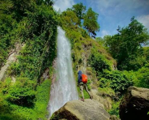 5 Rekomendasi Wisata Air Terjun Danau Toba Yang Wajib Kamu Kunjungi 2