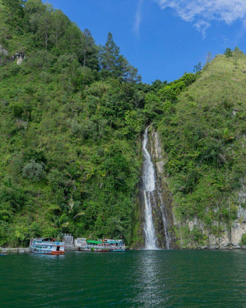 5 Rekomendasi Wisata Air Terjun Danau Toba Yang Wajib Kamu Kunjungi 5