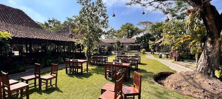 5 Restoran Instagramable Bantul Dengan Konsep Bangunan Tradisional Yang Estetik